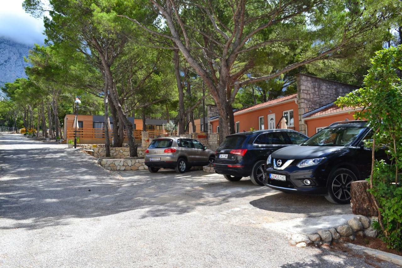 Apartments And Mobile Homes Makarska Ngoại thất bức ảnh