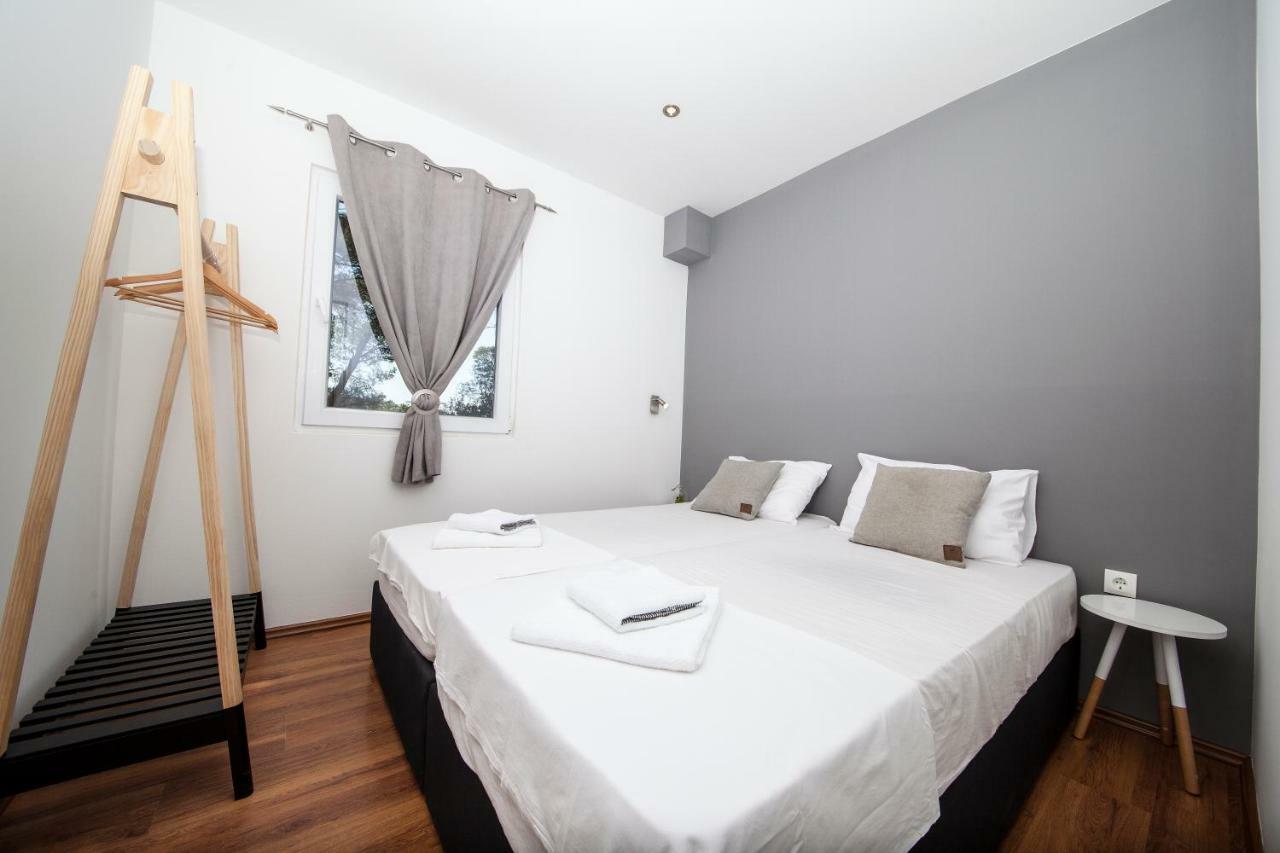 Apartments And Mobile Homes Makarska Ngoại thất bức ảnh