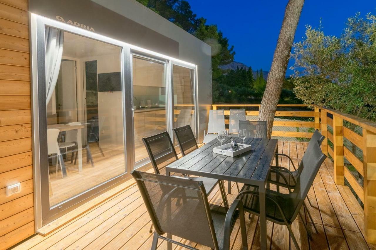 Apartments And Mobile Homes Makarska Ngoại thất bức ảnh