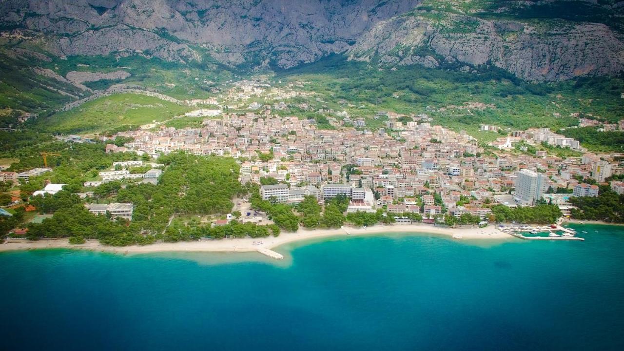 Apartments And Mobile Homes Makarska Ngoại thất bức ảnh